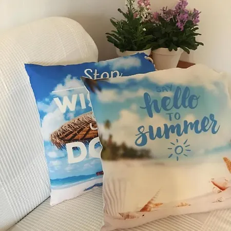 Casa Con Piscina Compartida En Addaia Hébergement de vacances Port d'Addaia
